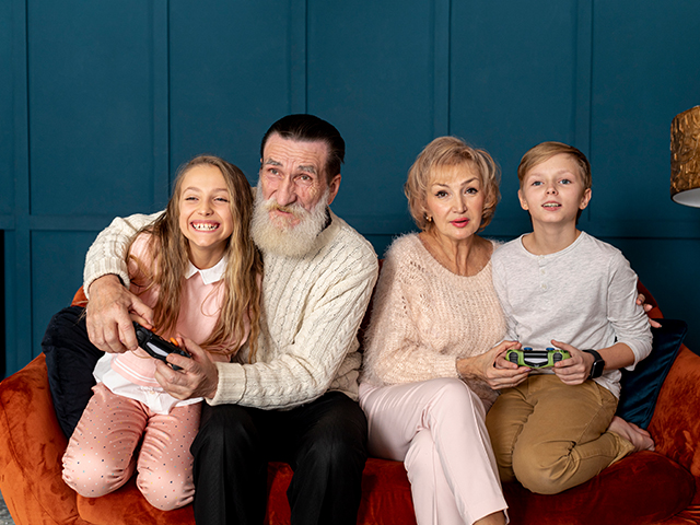 Старшее поколение часто становится важным источником эмоциональной поддержки для детей.