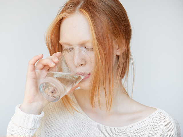 Вода играет ключевую роль в поддержании уровня энергии и общего здоровья. 