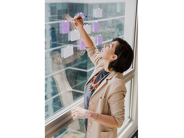 Определение четких целей и их систематическая реализация — залог карьерного роста.