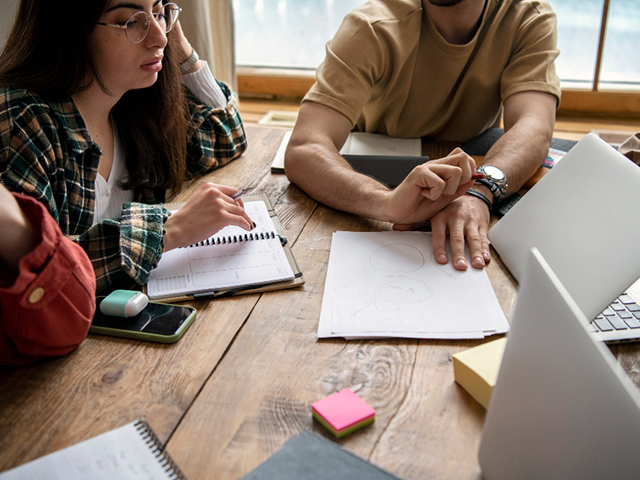 Участие в тестировании приложений и сайтов