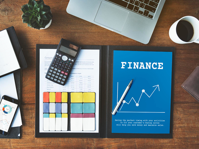 Чтобы оставаться конкурентоспособным в условиях кризиса, важно постоянно развивать свои навыки. 